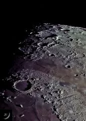 Wir mchten euch ein paar Bilder von unserem freund James Harrop zeigen.Er macht klasse Mondfotos in Farbe.