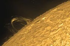 LUNT LS100FHa/B1200d2 H-alpha solar filter