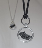 Meteorit Sikhote-Alin, Eisen-Nickel, 925/- Silber.