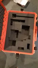 Gebraucht: Hartschalenkoffer mit Wrfelschaum (benutzt), Trolley, orange Innenmae 50x30x15cm
