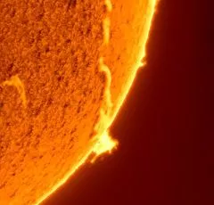 Experience and recordings with ACUTER Elite Phoenix 40 H-alpha solar telescope