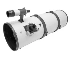 GSO 12 f / 4 Imaging Newton 94% Reflection 2 Focuser